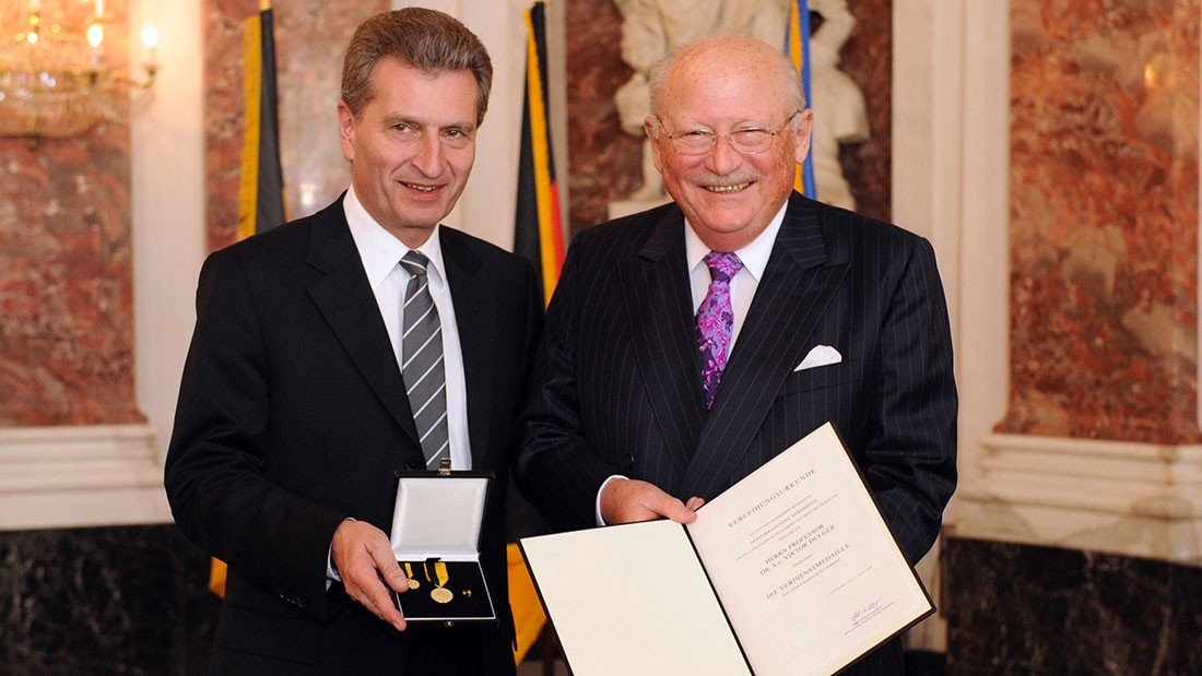 Medal Zasługi kraju związkowego Badenia-Wirtembergia dla prof. dr h.c. Viktora Dulger